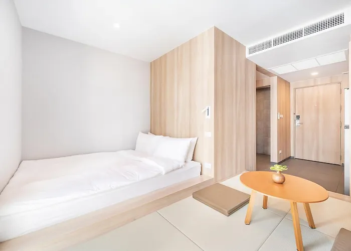 Livezen Sukhumvit 4*