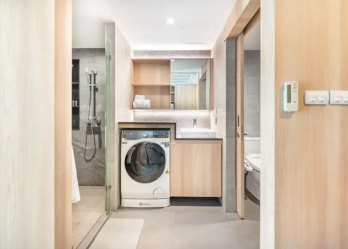 Livezen Sukhumvit Hotel