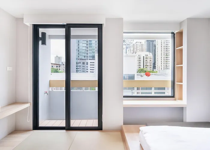 Livezen Sukhumvit מלון 4*