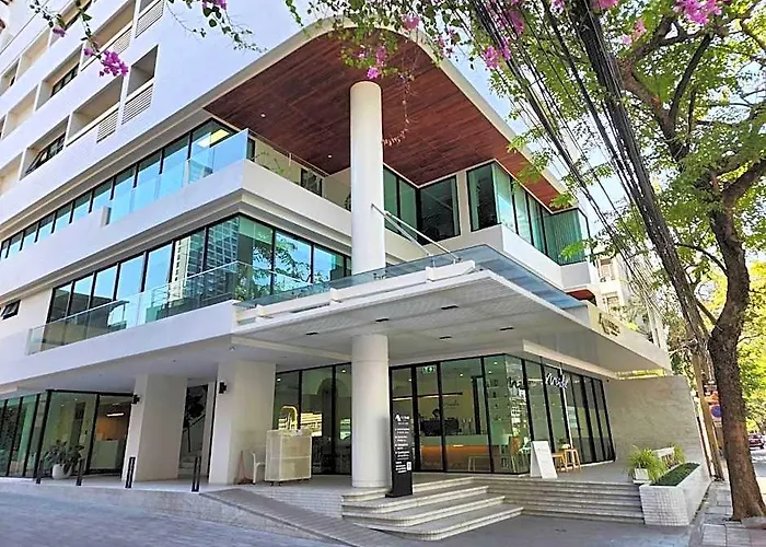 Hotel Livezen Sukhumvit