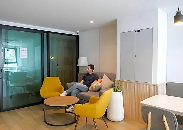 Livezen Sukhumvit 4* Bangkok