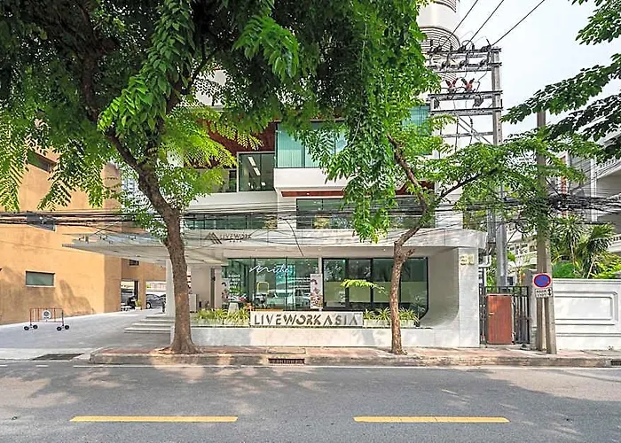 Livezen Sukhumvit